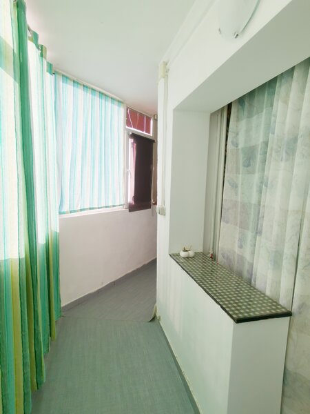 Rahova, Ispirescu, proprietar vand ap. 2 camere renovat, utilat,